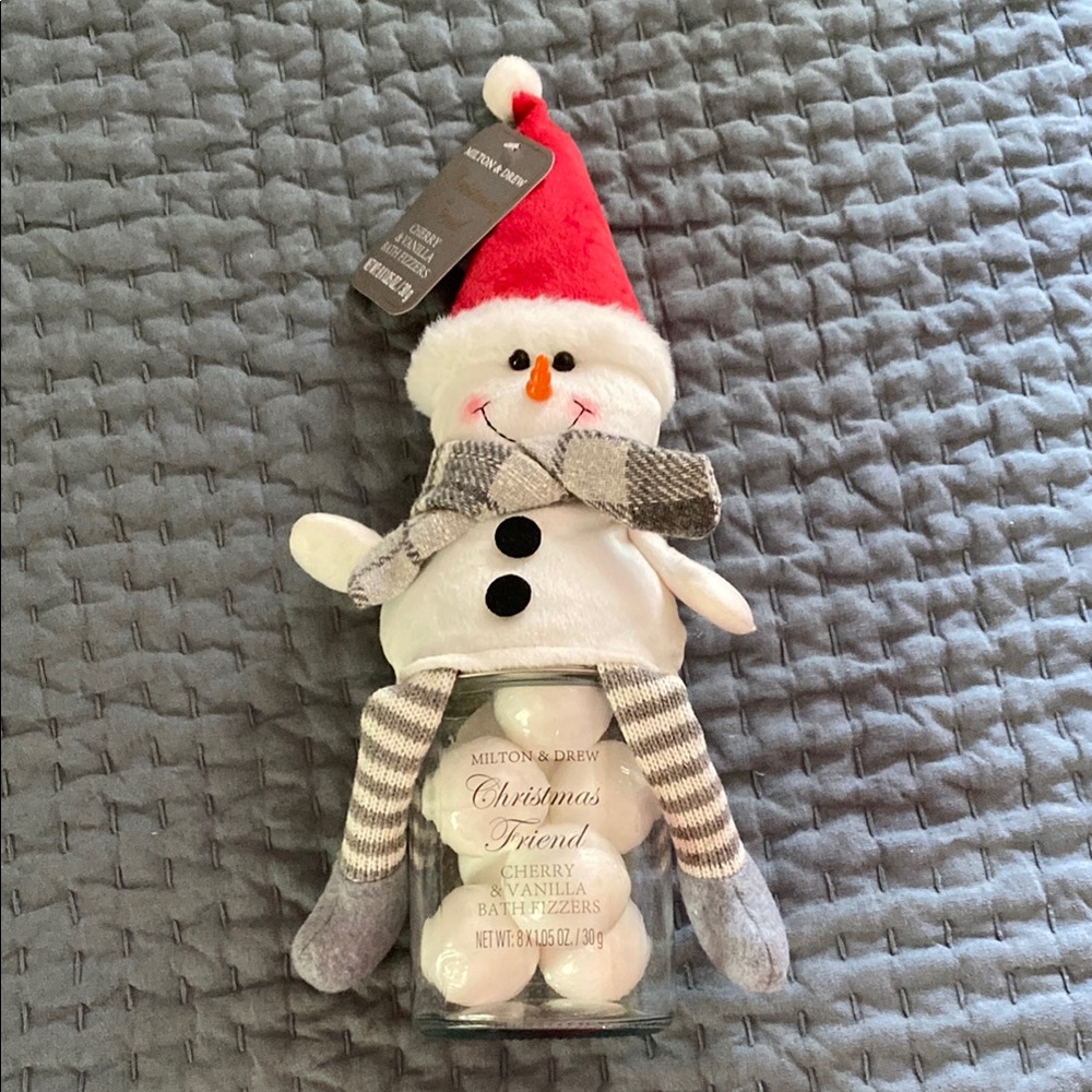 🆕 Christmas Friend Cherry & Vanilla Bath Fizzers in Festive Snowman Canister Jar